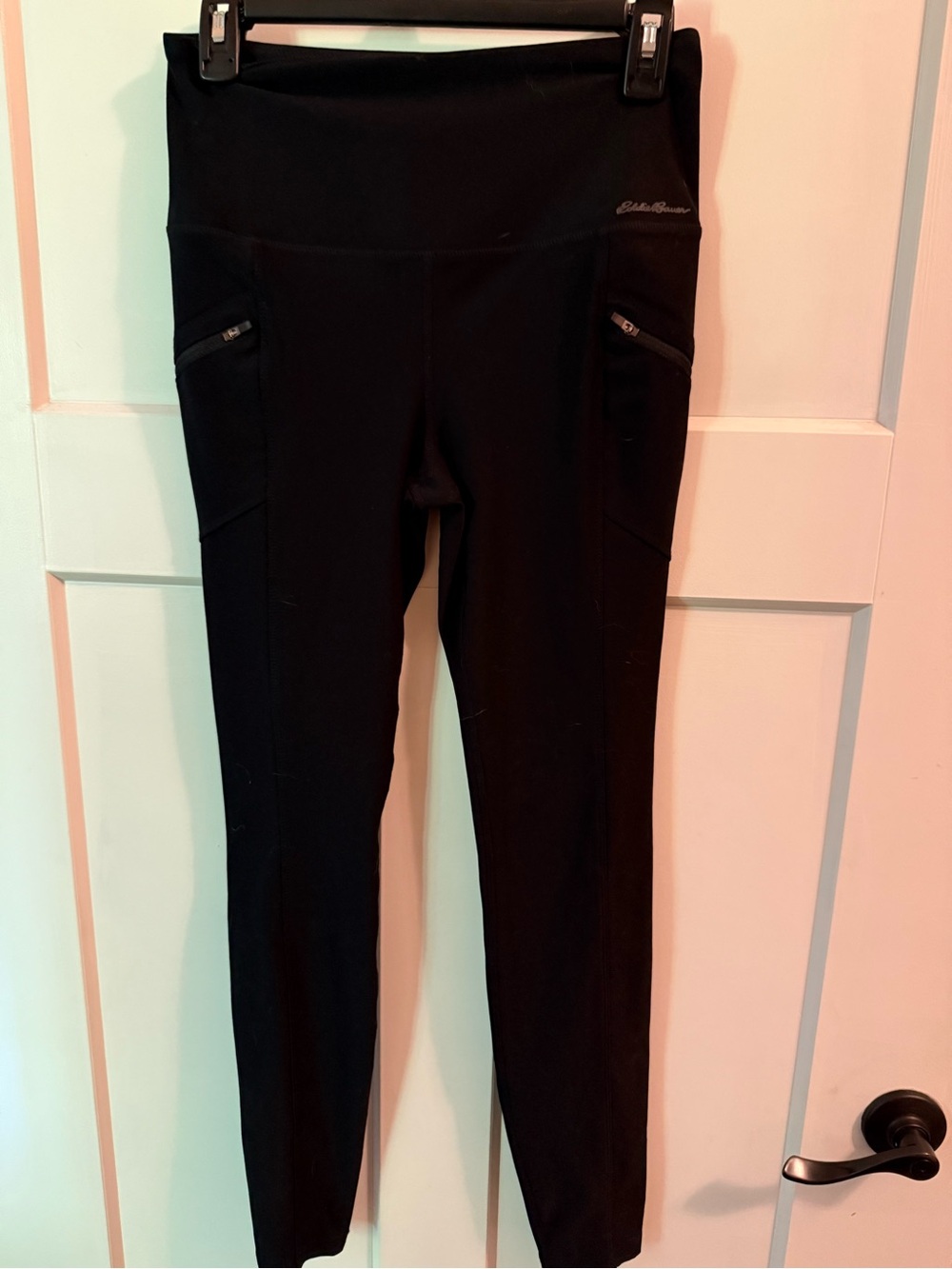 Eddie Bauer Black High-Waist Leggings with Zip Pockets